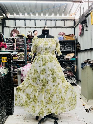 Green Floral Print Georgette Maxi Dress with Short Puff Sleeves