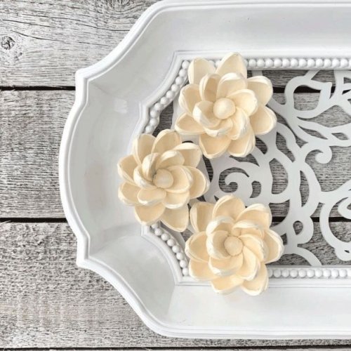 Leo Sola Wood Flower