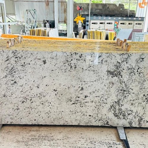 20mm Polished Alaska White Granite Slab