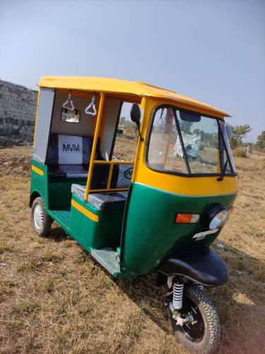Mvm Vibrant E Auto