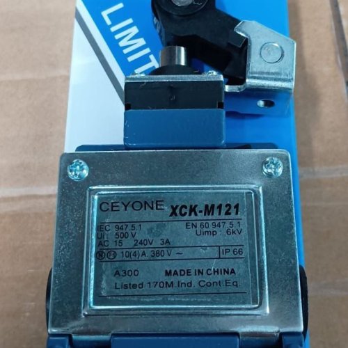 Ceyone XCK-M121 Limit Switch