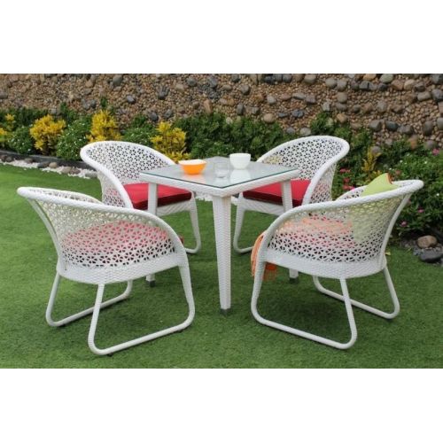 4 Seater HDPE Rattan Garden Dinning Set