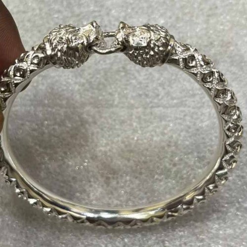 Liopn Design Diamond Silver Kada