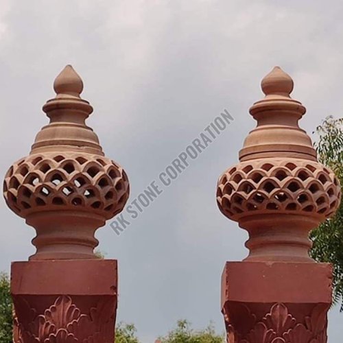 Sandstone Round Lamp Post