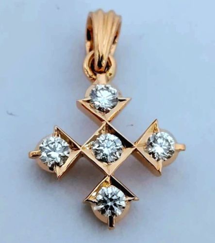 22kt Party Wear Gold Plated Diamond Pendent