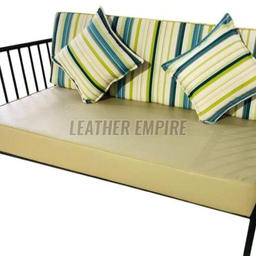Standard Powder Coated Pindora Metal Sofa