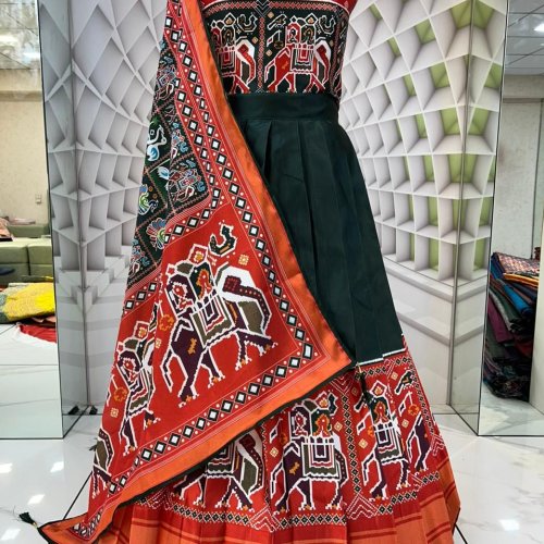 Ladies Cotton Red Tribal Lehenga Choli Set