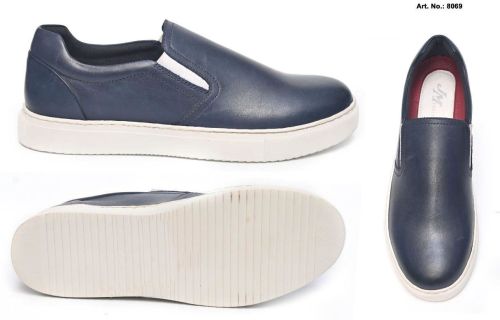 Men Blue Slip On Casual Sneakers
