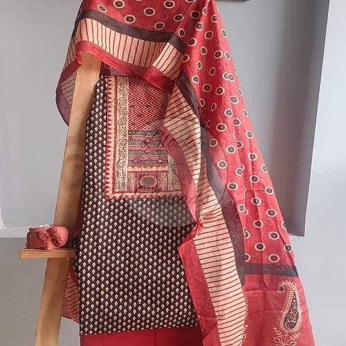 Black,beige and Brick Red Cotton Gamthi Print Suit Material