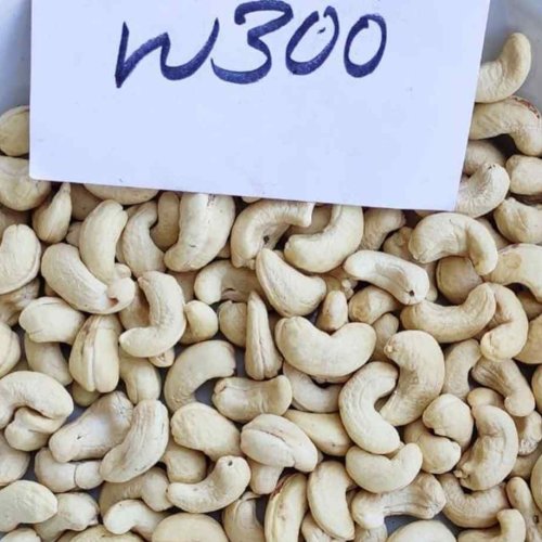 W300 Whole Cashew Nuts
