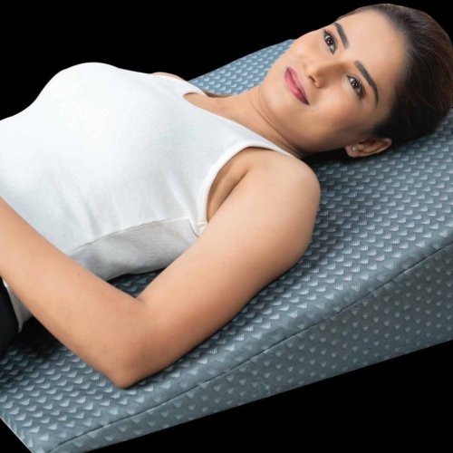 Grey Soft Fabric Marshmallow Wedge Bed Pillow