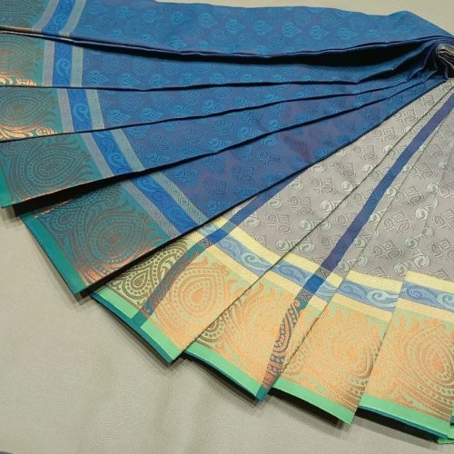 Handcrafted 80s Emboss Silk Saree with Zari Pattern