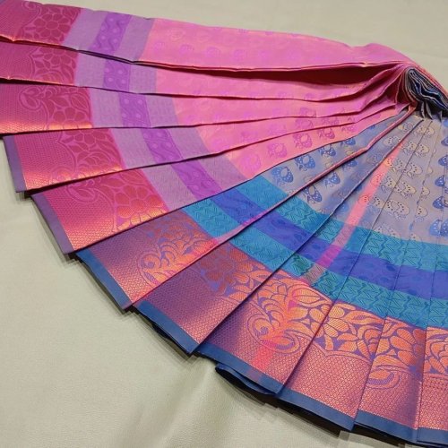 Stylish 80s Emboss Silk Saree