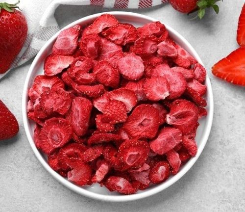 Dried Strawberry Slices