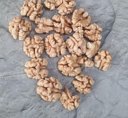 Natural Kashmiri Walnut Kernels