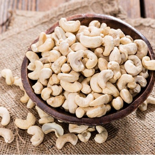 W320 Kaju Cashew Nuts