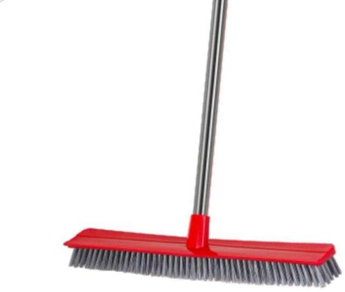 18 Inch Plastic Jumbo Hardy Broom