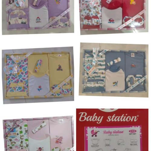 8 Pieces Navy Zone Newborn Baby Gift Set