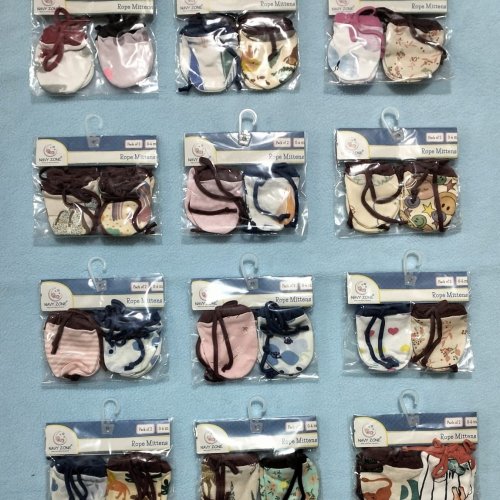 Navy Zone Newborn Baby Printed Rope Mittens