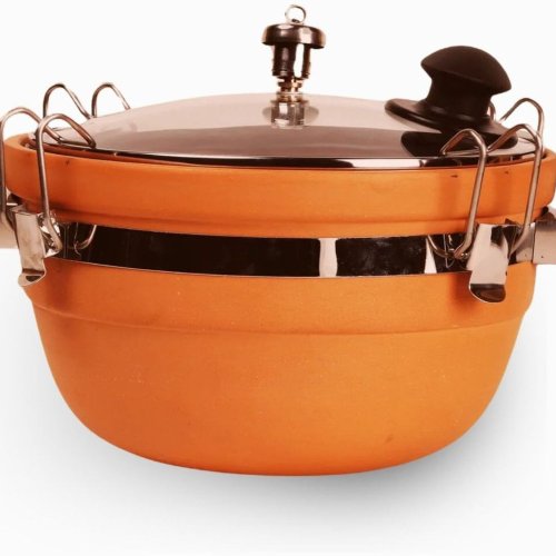 Clay Cooker