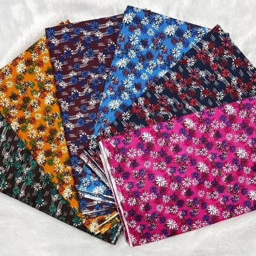 Ladies Procian Daisy Printed Cotton Nighty Fabric