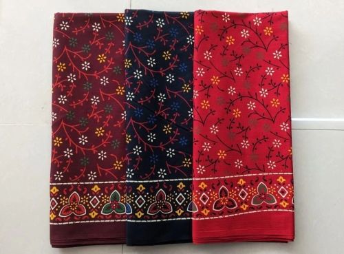 Ladies Rajwadi Floral Print Cotton Nighty Fabric