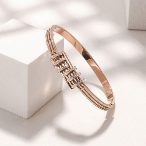 Classic Diamond Gold Bracelet for Women