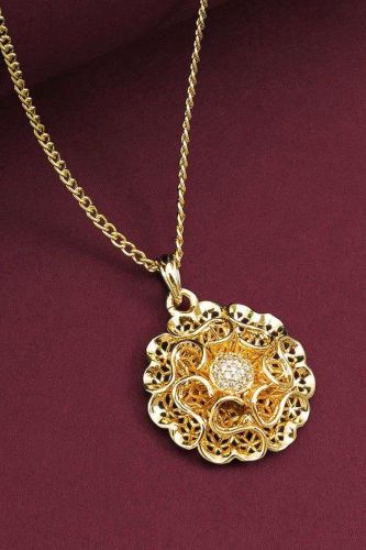 Yellow Gold Natural Diamond Pendant