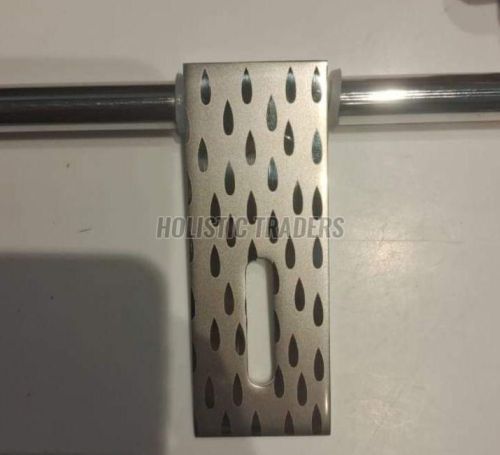 Stainless Steel Raindrop Cut Designer Door Aldrop