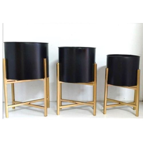 3 Decorative Metal Planter