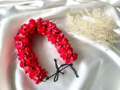 Artificial Red Rose Gajra