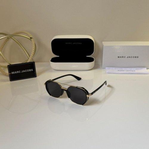 Marc Jacobs 749/S Designer Sunglasses
