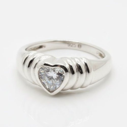 Silver Heart Stone Ring