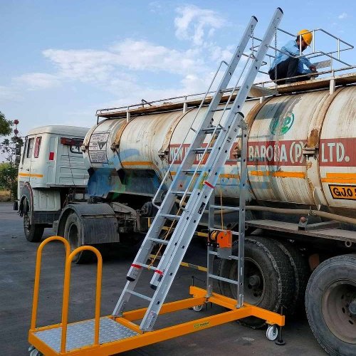 Tanker Access Platform Ladder