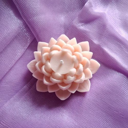 Elegant Lotus Bloom Designer Candle