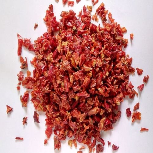 Dehydrated Red Capsicum Flakes