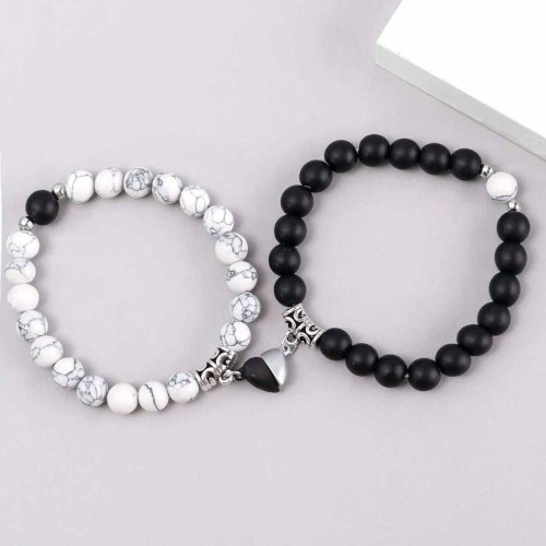 Distance Magnetic Heart Bracelet
