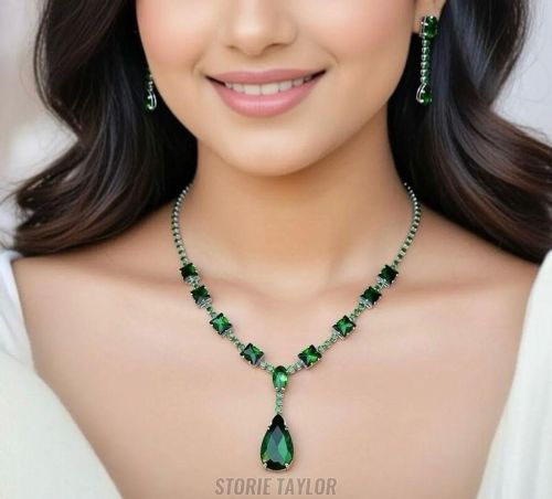 Green Crystal Pendant Set
