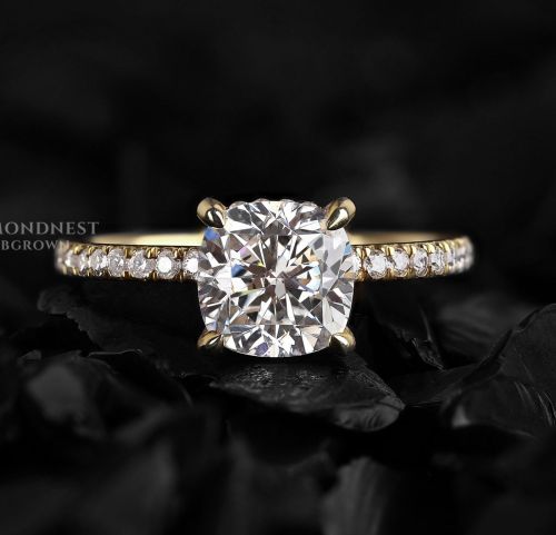 Cushion Cut Diamond Engagement Ring