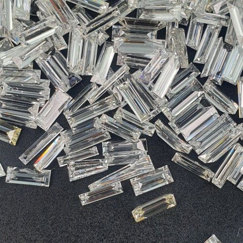 Natural Calibrated Baguette Diamonds