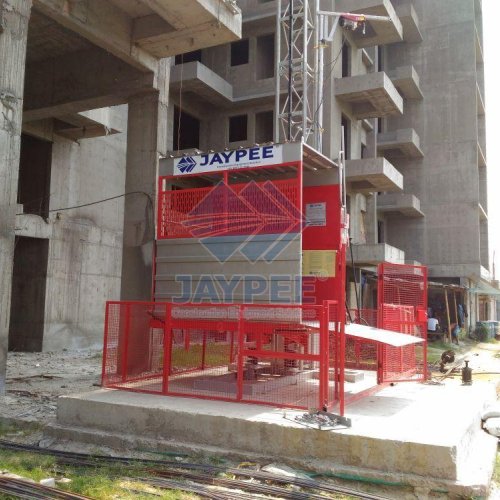 Jaypee Material Hoist with RE Bar Attachment