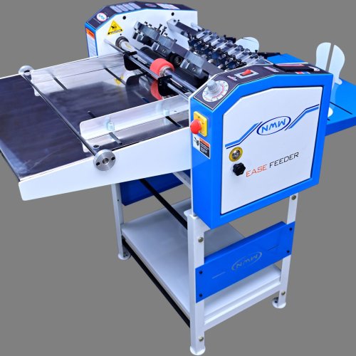 Auto Feeding Table Top Sticker Half Cutting Machine
