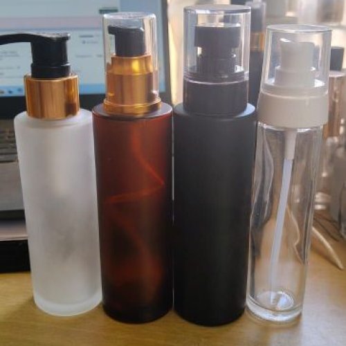 100ML Glass Cosmetic Bottle WITH Pump