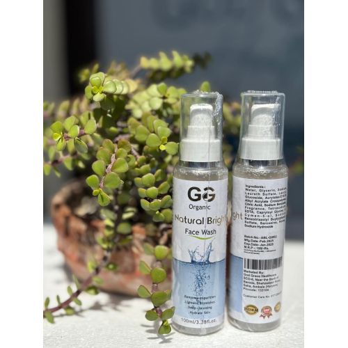 Natural Brightening Face Wash