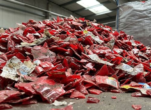 Red Unwashed PET Bottle Flakes
