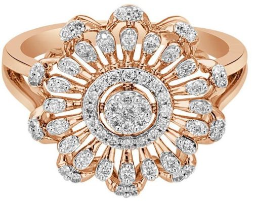 Fashionable Diamond Ring