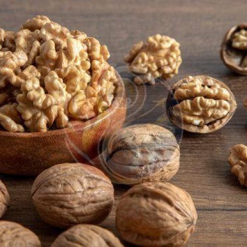 Dry Whole Walnuts