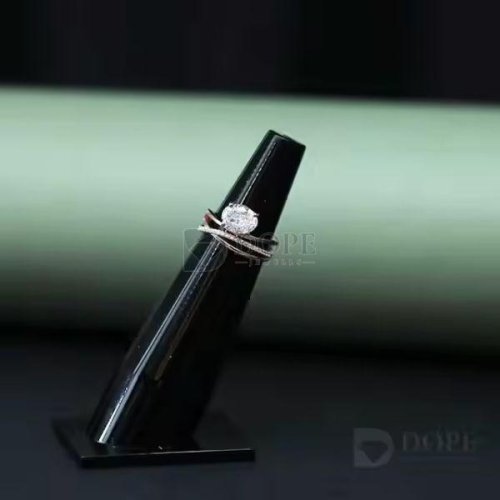 1.25 Carat Oval Shape Solitaire Diamond Ring