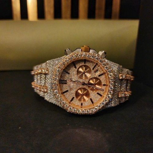 Latest Look Unique Chronograph Moissanite Diamond Watch