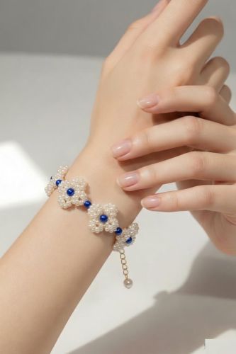 Blue & White Pearl Beaded Bracelet